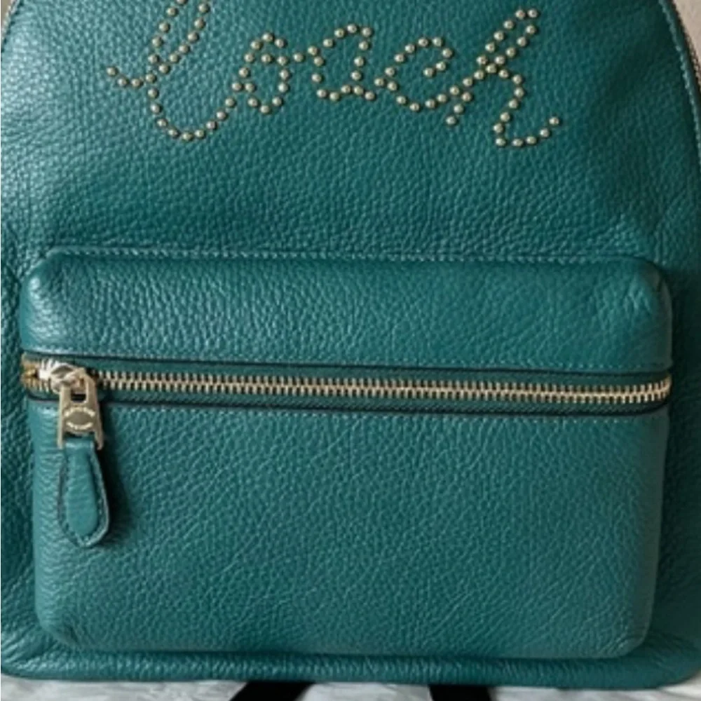 Coach 2019 Teal Pebbled Leather Backpack with Stud Script Logo Gorgeous. - Picture 12 of 13
